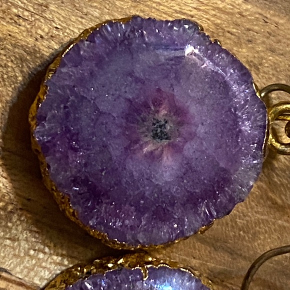 Gold foiled purple agate earrings - Picture 4 of 9
